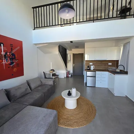 Village Boutique Residences *
