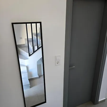 Village Boutique Residences *