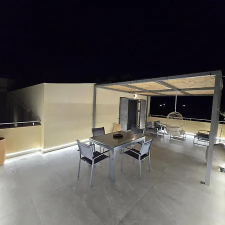 Village Boutique Residences *